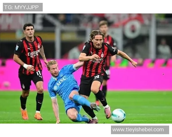 英超激战切尔西大胜AC米兰红牌事件引发全场热议与争议