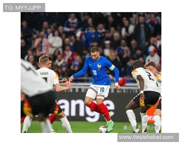 友谊赛惊现冷门那不勒斯与皇马战平精彩扑救引发全场欢呼